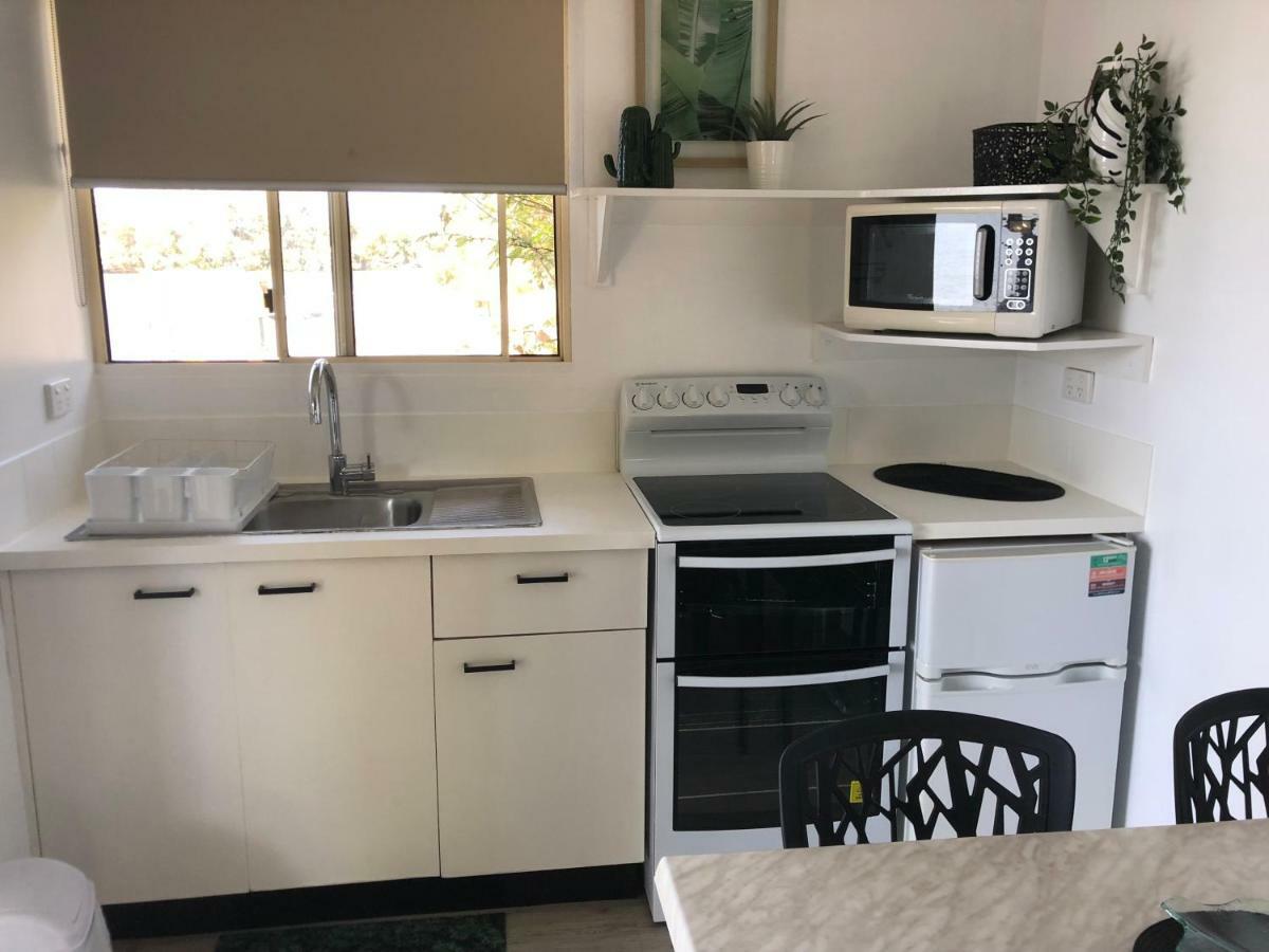 Maroochy River Bungalows Diddillibah Exterior photo